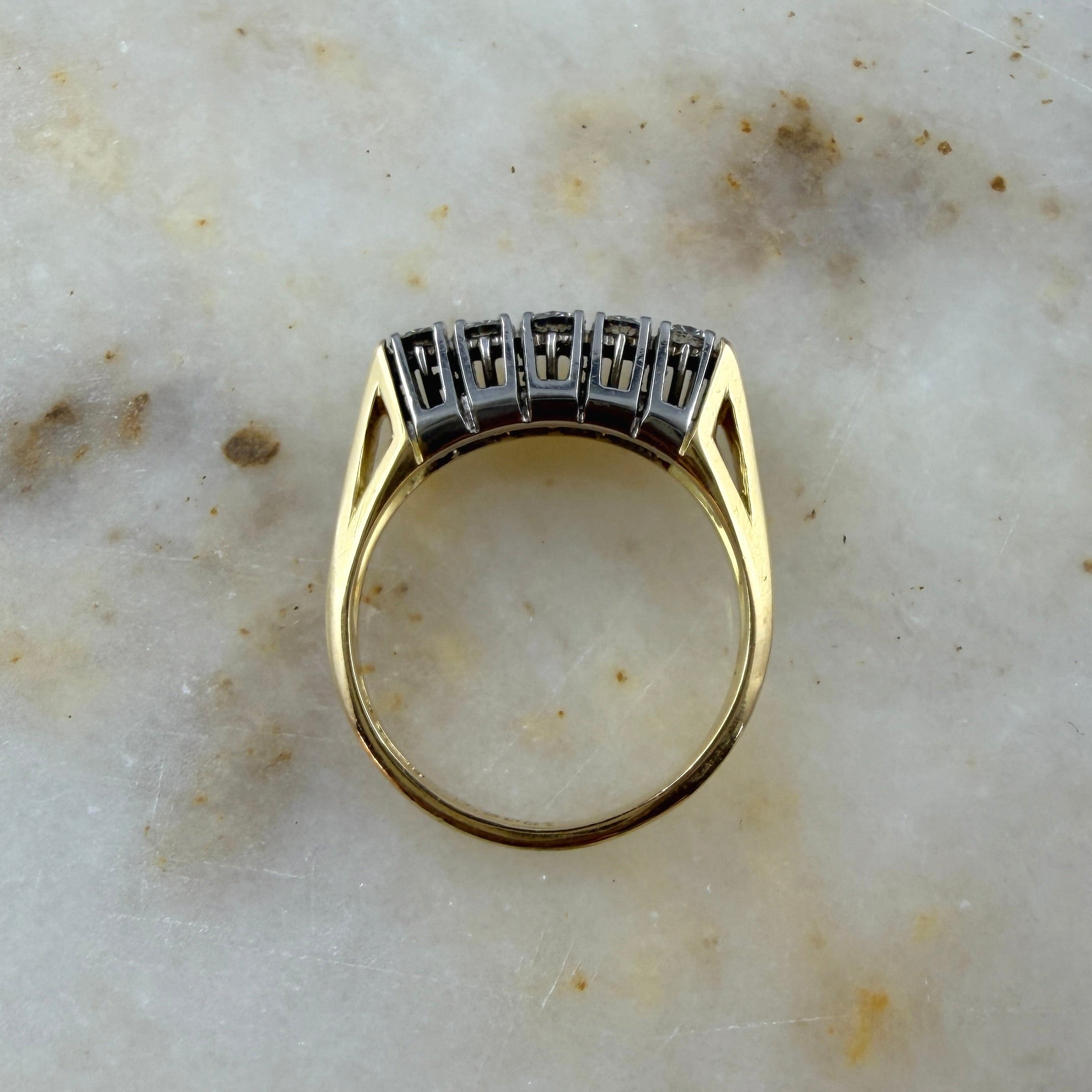 Ring 475905